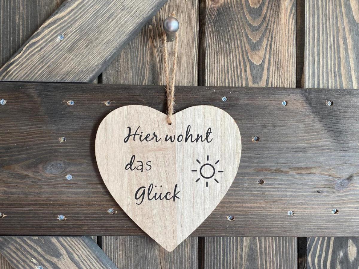 דירות סנקט אנגלמר Haus Gluecksmoment מראה חיצוני תמונה